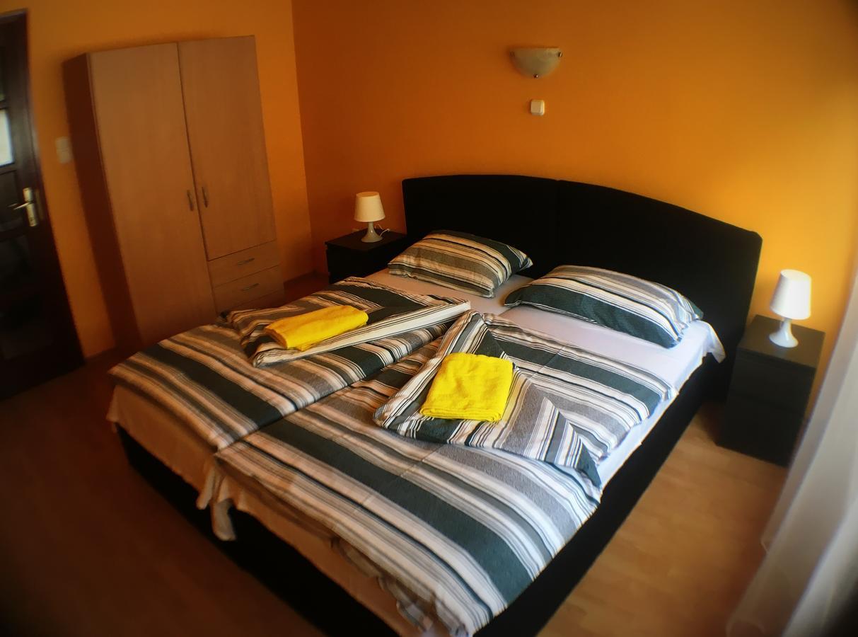 Palota Panzio Bed & Breakfast Budapest Ngoại thất bức ảnh