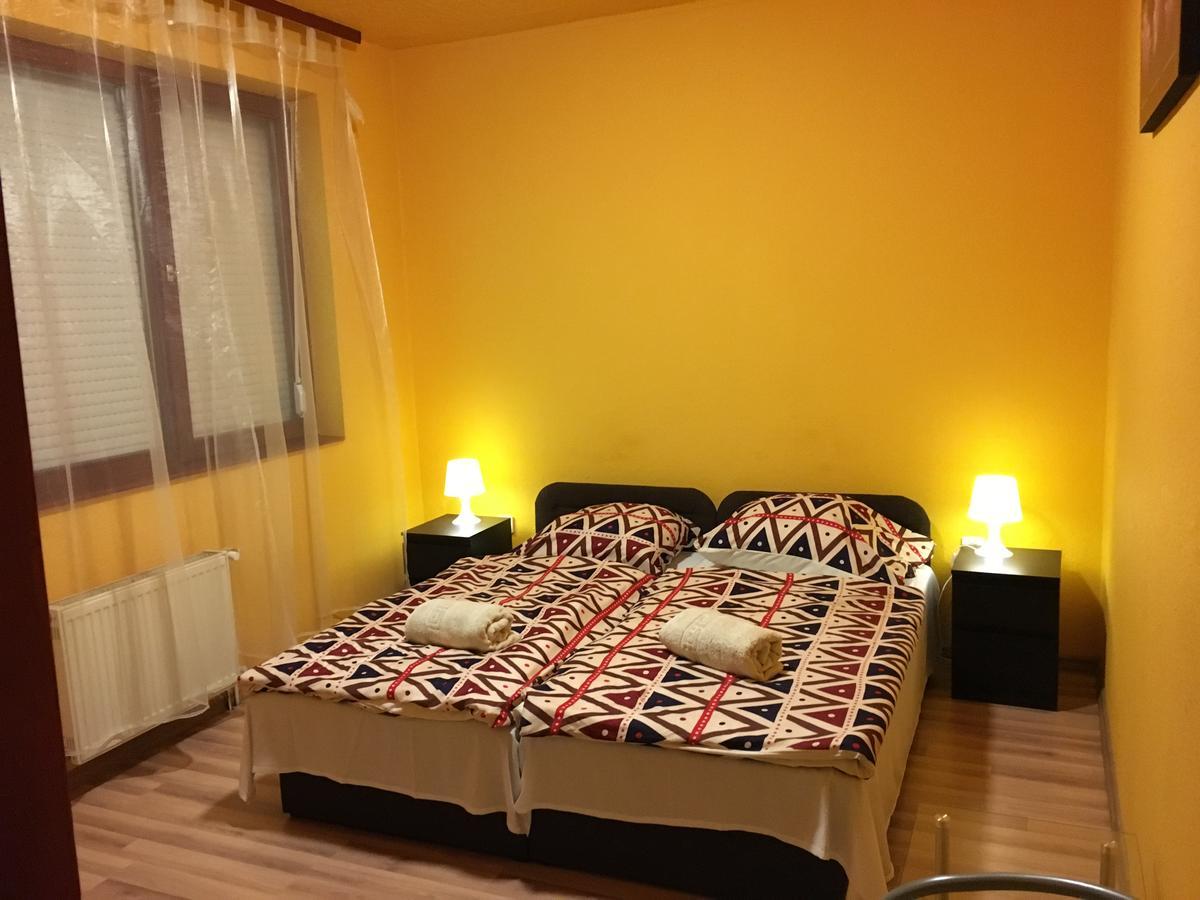 Palota Panzio Bed & Breakfast Budapest Ngoại thất bức ảnh